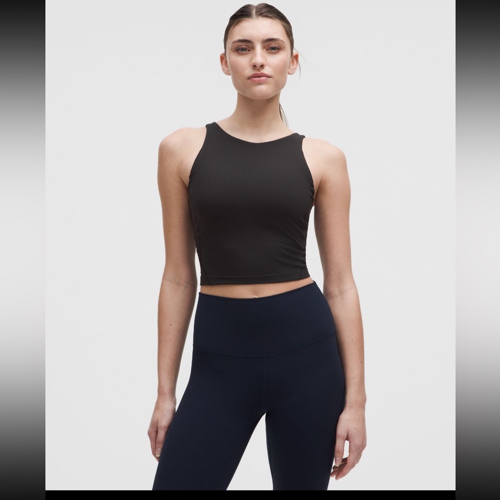 Iululemon Align™ High-Neck Tank Top
Light Support. Black
